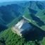 苏山岚，生态研究员，专注川西山地生物多样性调查，为琉璃川生态科普内容提供专业支持
